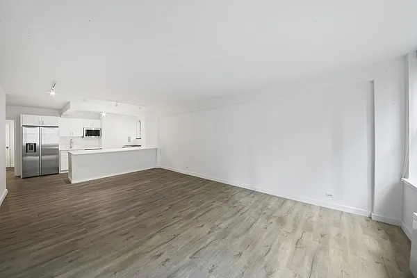 Rented by MNS | media 19