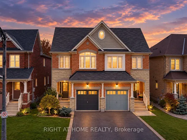 33 Russel Dr, Bradford West Gwillimbury, ON L3Z 0M9