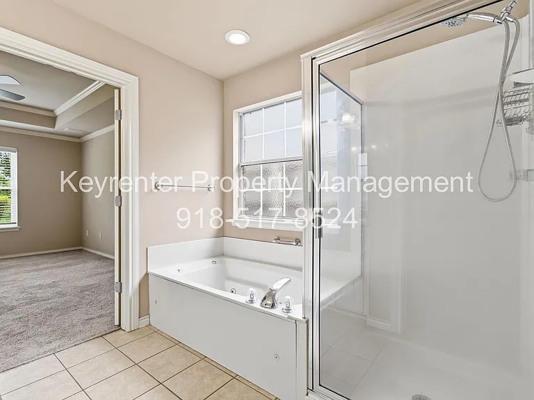 11906 S Juniper Ct — Photo 13