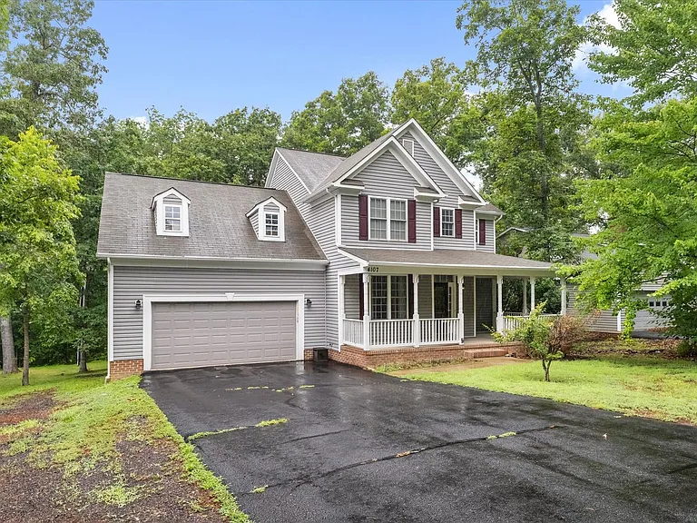 4107 Lakeview Pkwy — Photo 2