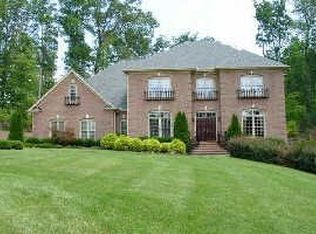 5844 Applegarth Ln, Raleigh, NC 27614