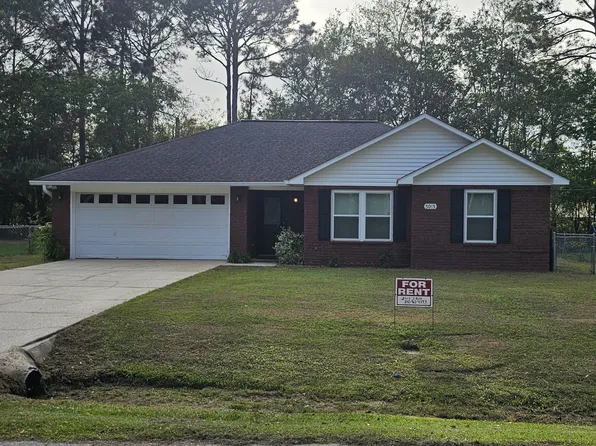 3013 N 21st Ave, Milton, FL 32583