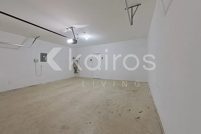 946 Shady Brk — Photo 20