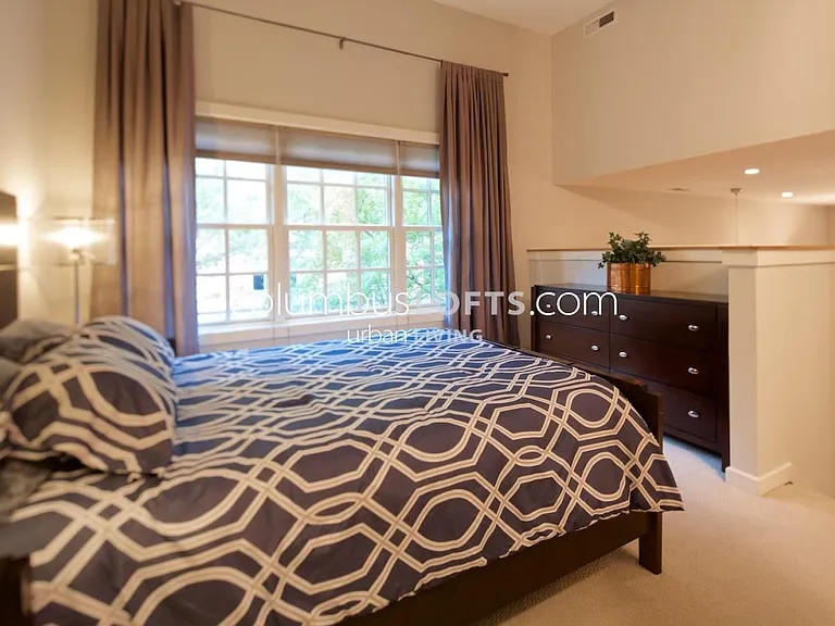 160 E Gay St — Photo 15