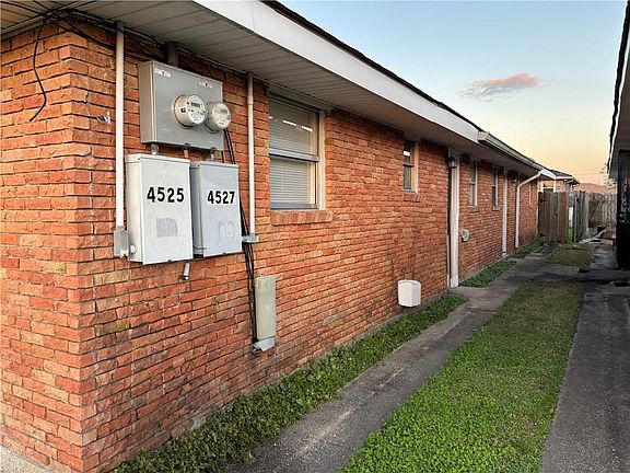 4th image of 4525-27 Shalimar Dr
