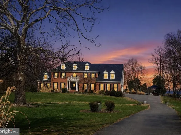1810 Love Point Rd, Stevensville, MD 21666