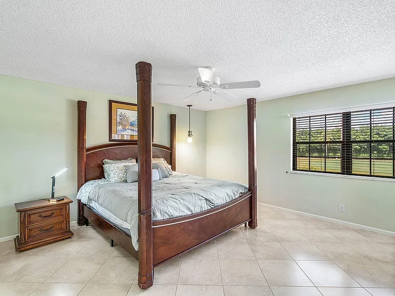 6446 Aspen Glen Cir #6446 — Photo 22