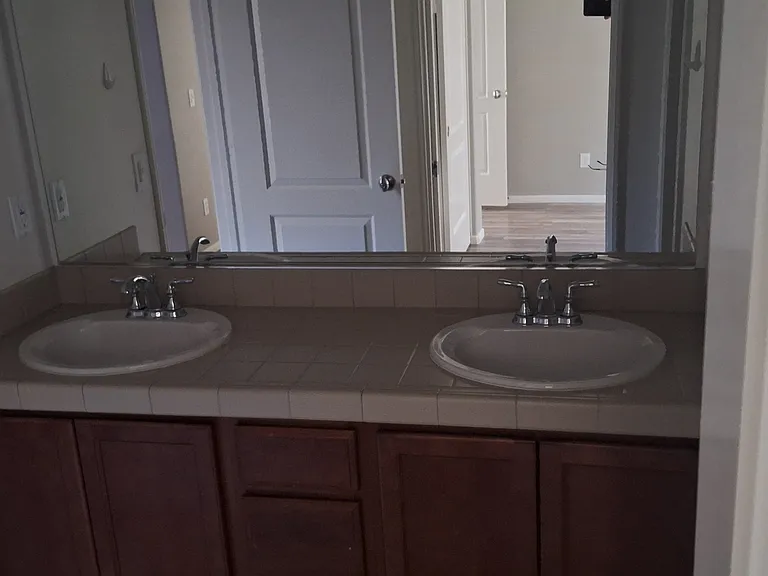 3125 Erica Ave — Photo 18