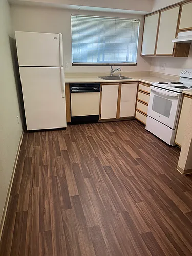 37th Street Apartments Photo 1