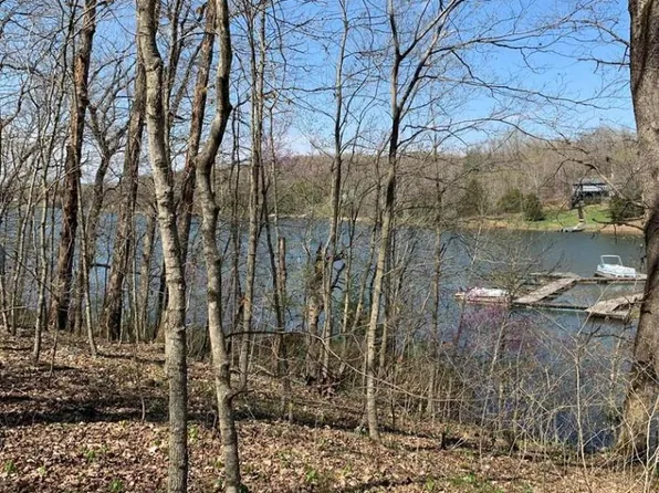 226 Anthonies Mill Est, Bourbon, MO 65441