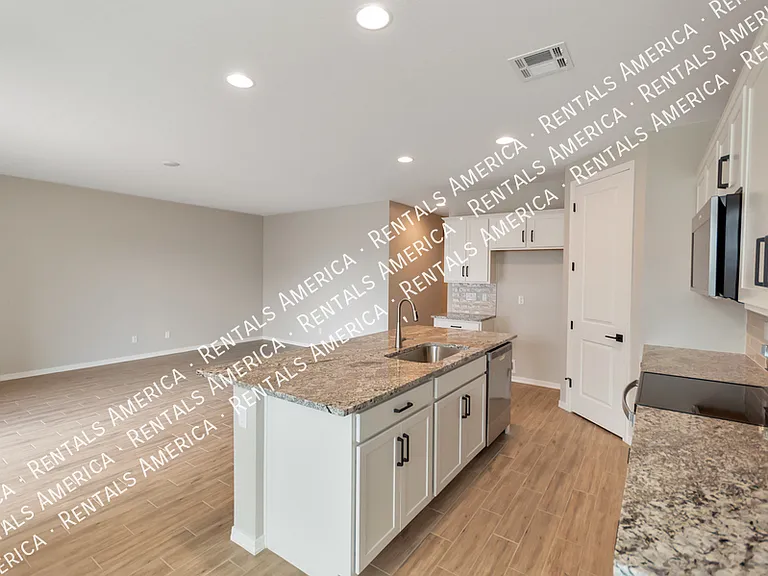 36033 W San Clemente Ave — Photo 13