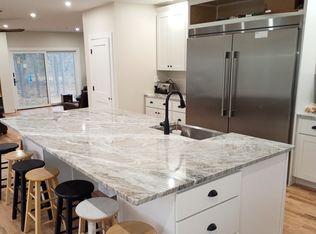 196 Castle Rd, Rochester, NY 14623