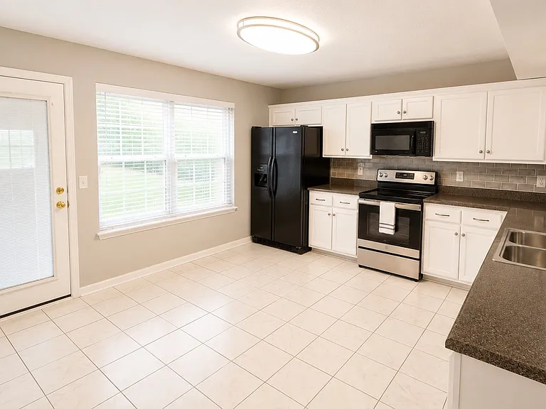 3166 Prater Ct — Photo 3