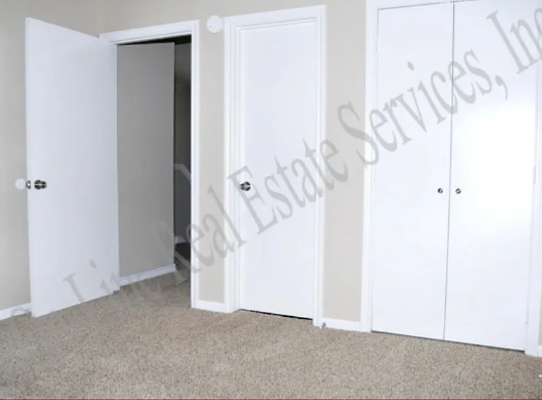 1206 Oney Hervey Dr #B — Photo 9