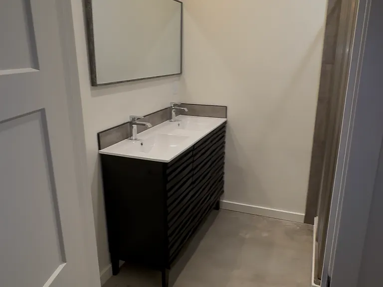 4502 E Fairmount St #2 — Photo 9