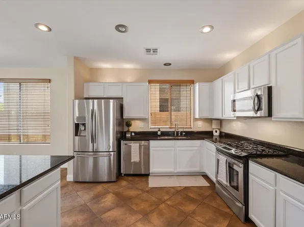 1137 S Hazel Street, Gilbert, AZ 85296