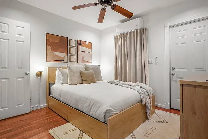 4551 Narragansett Ave — Photo 22