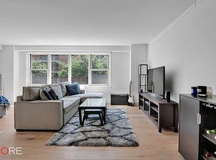 305 E 24th St APT 2R, New York, NY 10010