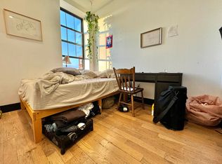 161 Suydam St #4L, Brooklyn, NY 11221
