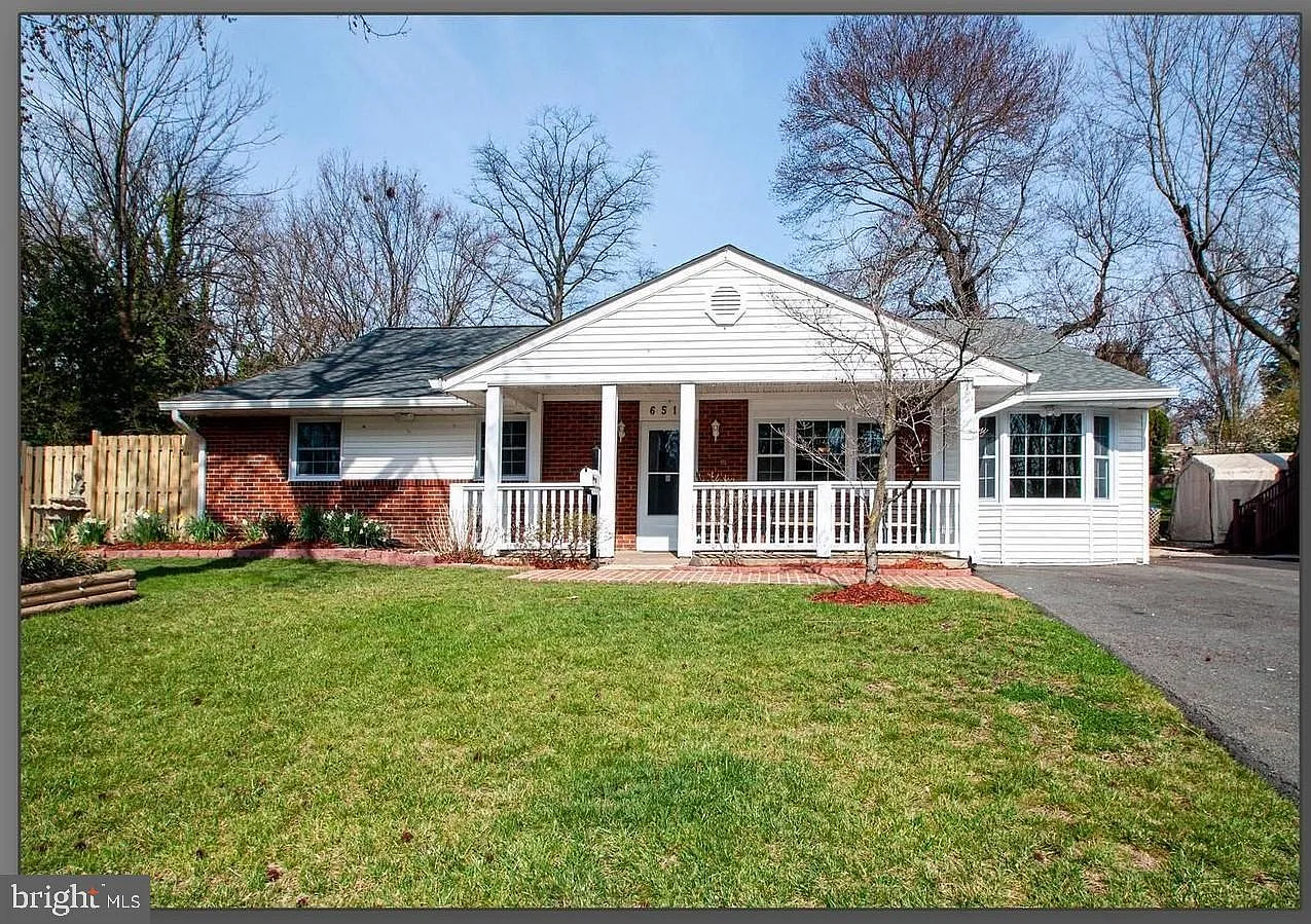 4 bed, 2226 sqft, $3,500 — Photo 1