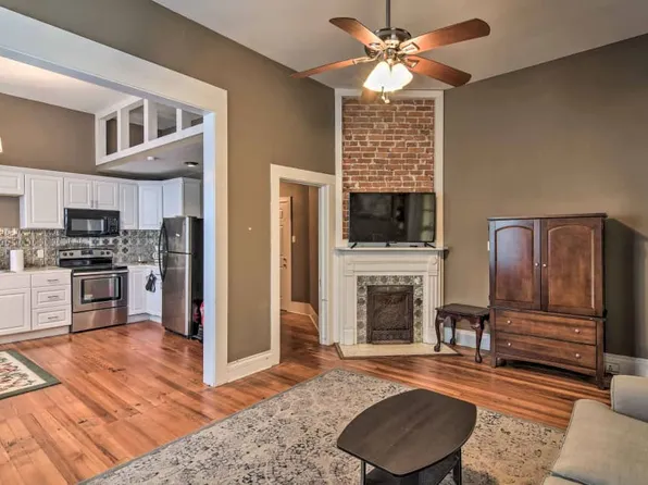1214 Speed St #A, Vicksburg, MS 39180