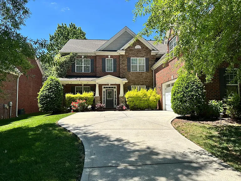 10110 Paxton Run Rd — Photo 4