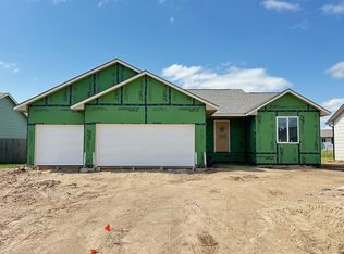 2813 N Rutland Ln, Augusta, KS 67010
