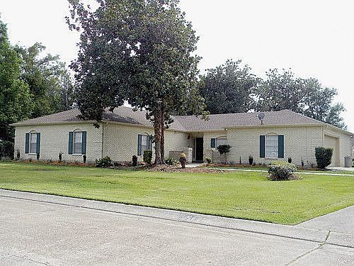 1st image of 760 Fairfield Ave
