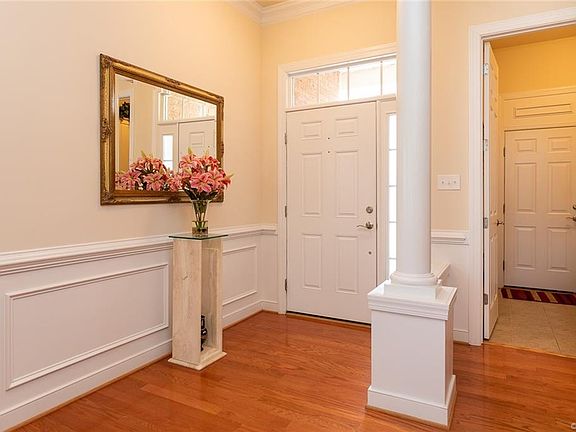 3rd image of 3336 Manor Grove Cir