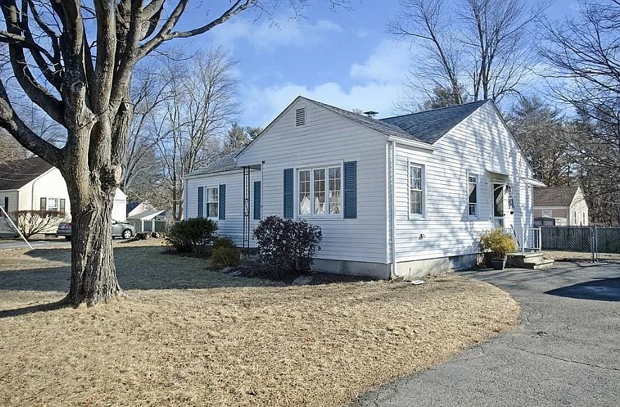 1st image of 9 Duggan Cir