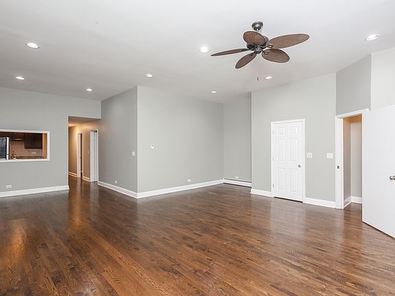 3rd image of 2477 W Cullom Ave #1N