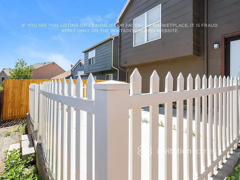 21051 E 46th Ave — Photo 15