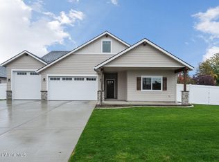 11001 N Brantley Rd, Hayden Lake, ID 83835