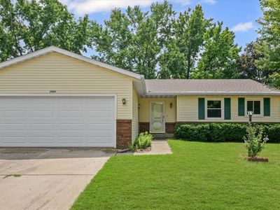 2005 Kenny Ave, Champaign, IL, 61822