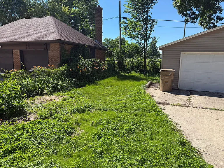 2138 E Johnson St #1 — Photo 18