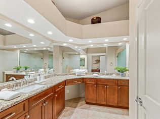 292 Desert Falls Dr E, Palm Desert, CA 92211