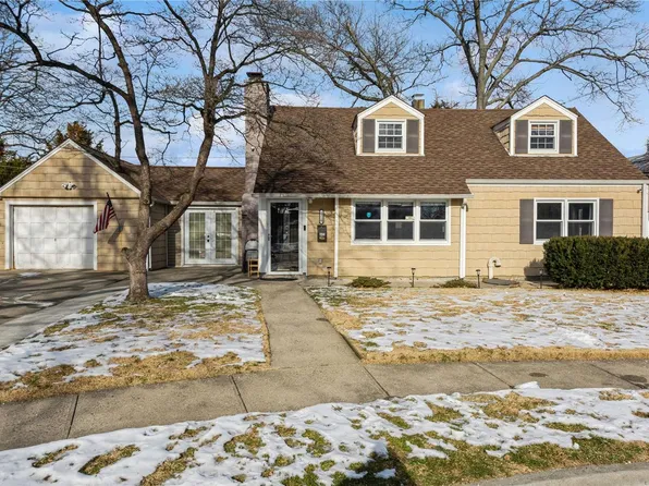 1210 Arley, Valley Stream, NY 11580