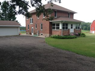 E1383 Haase Rd, Waupaca, WI 54981