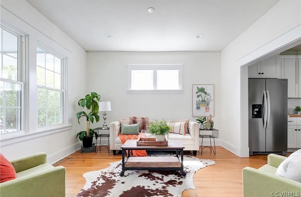 3 bed, 1.5 bath, 1288 sqft, $2,000 — Photo 3