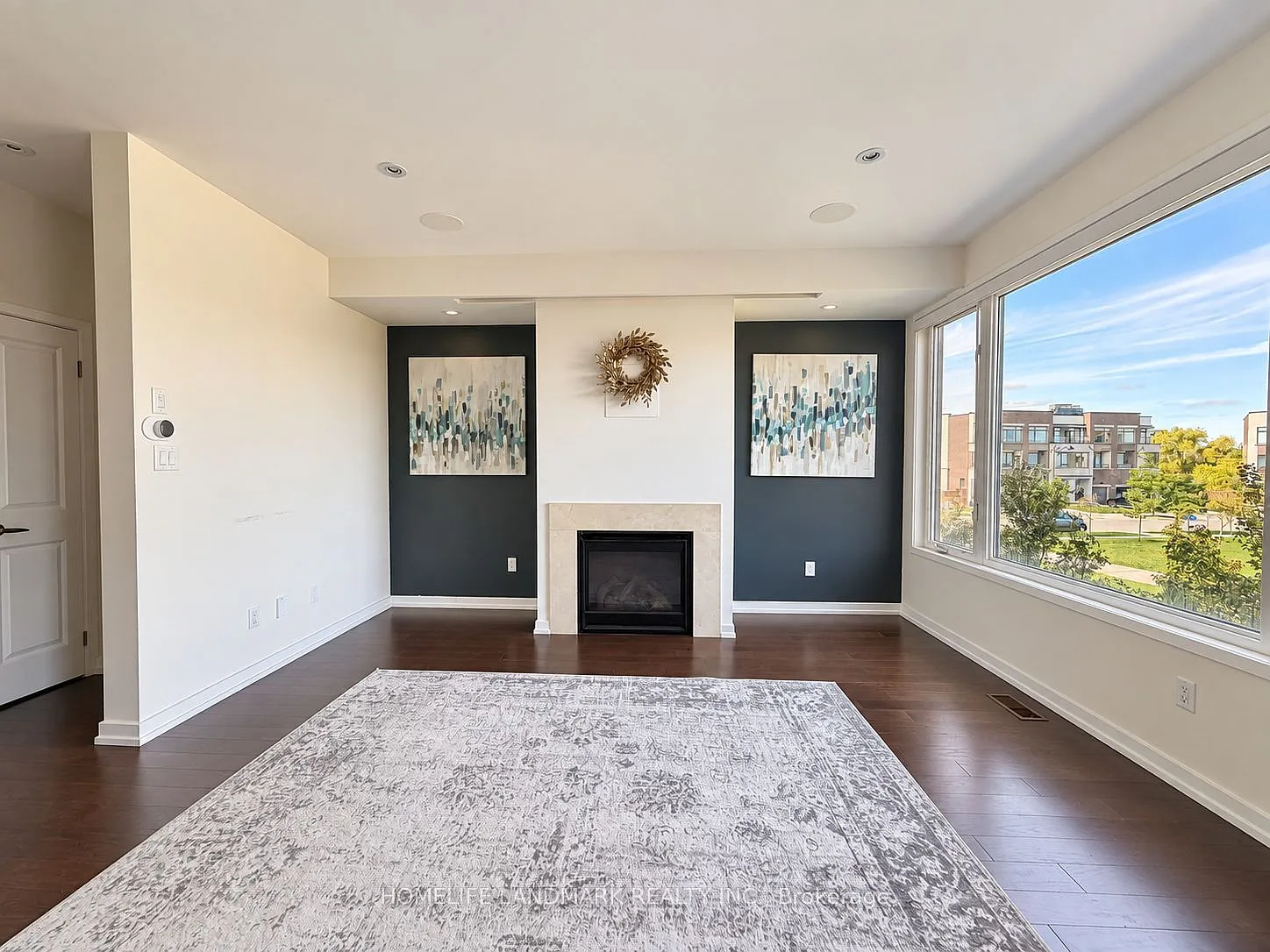 4 bed, $3,900 — Photo 3