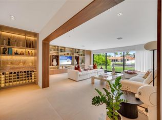 1470 Cleveland Rd, Miami Beach, FL 33141