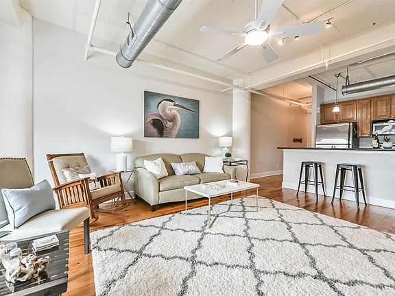 5th image of 104 Moody St Unit 203