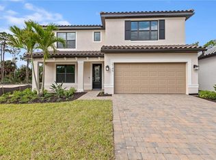 2084 Freemont Way, Naples, FL 34120