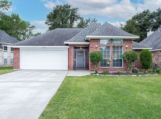 21815 Windsor Castle Dr, Spring, TX 77388