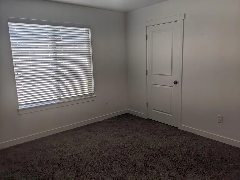 504 S Pegasus Way — Photo 25