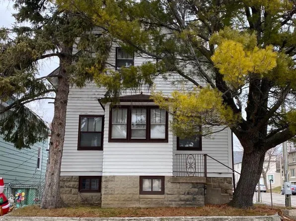2302 West Merrill STREET, Milwaukee, WI 53204