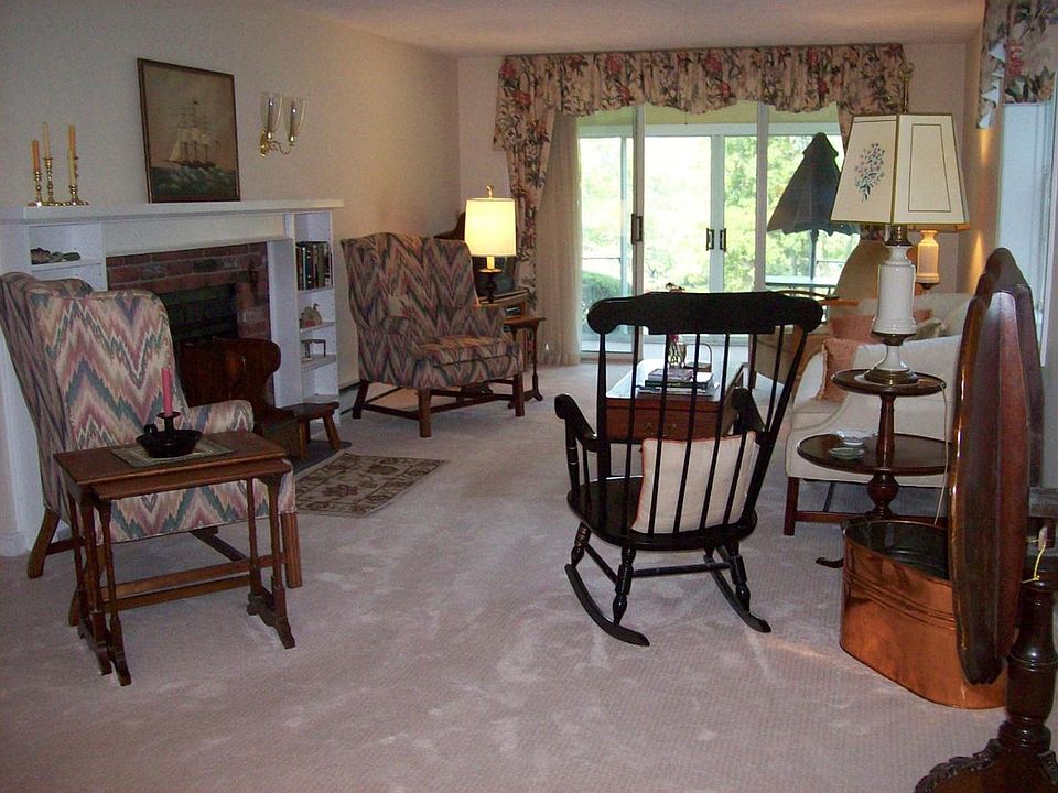 1st image of 2 Hilltop Drive #2