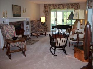 2 Hilltop Dr #2, Sandwich, MA 02563