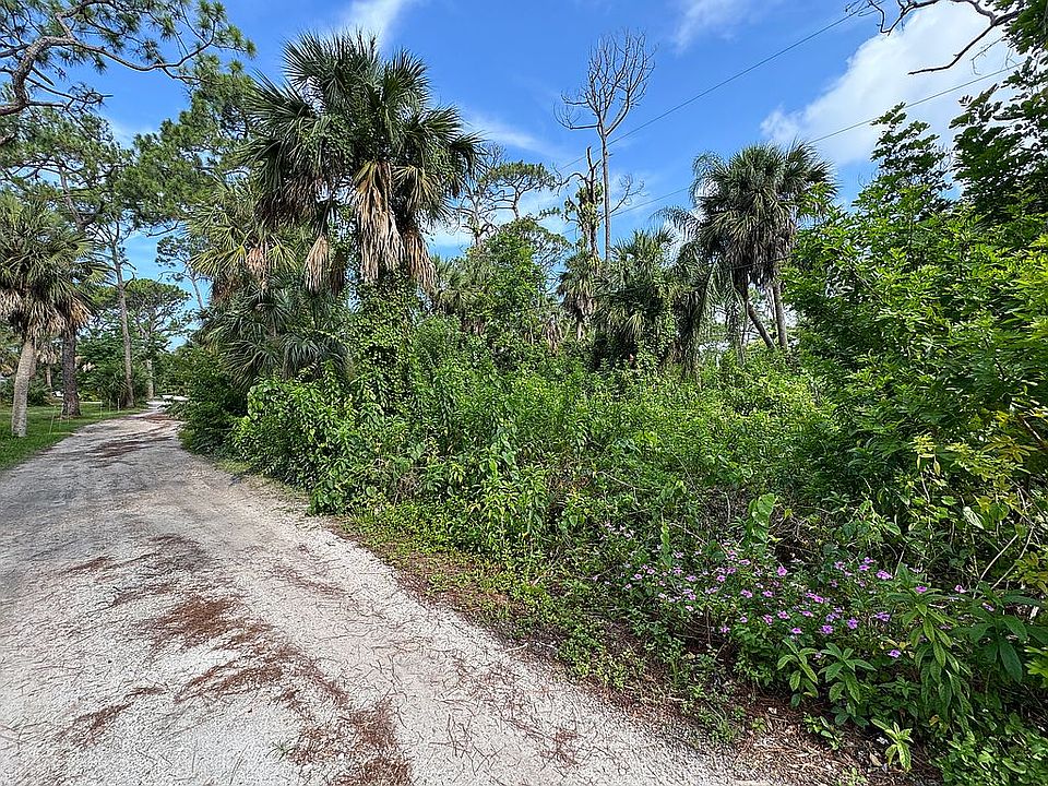 1st image of Ochre Ln