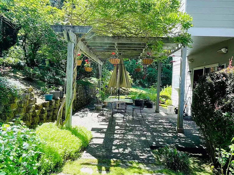 17205 NE 26th Ct — Photo 14